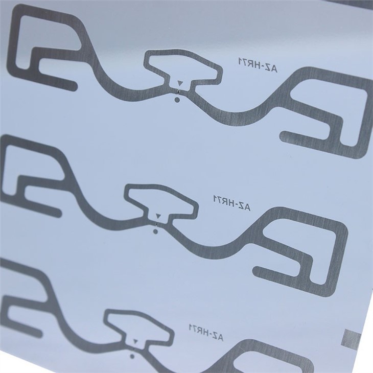 UHF RFID Sticker Tag